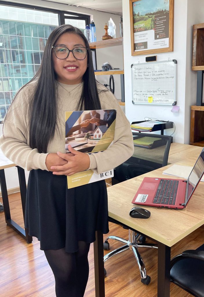 Foto de Elizabeth Elizabeth Aucancela parte del Equipo constructora inmobiliaria BCI
