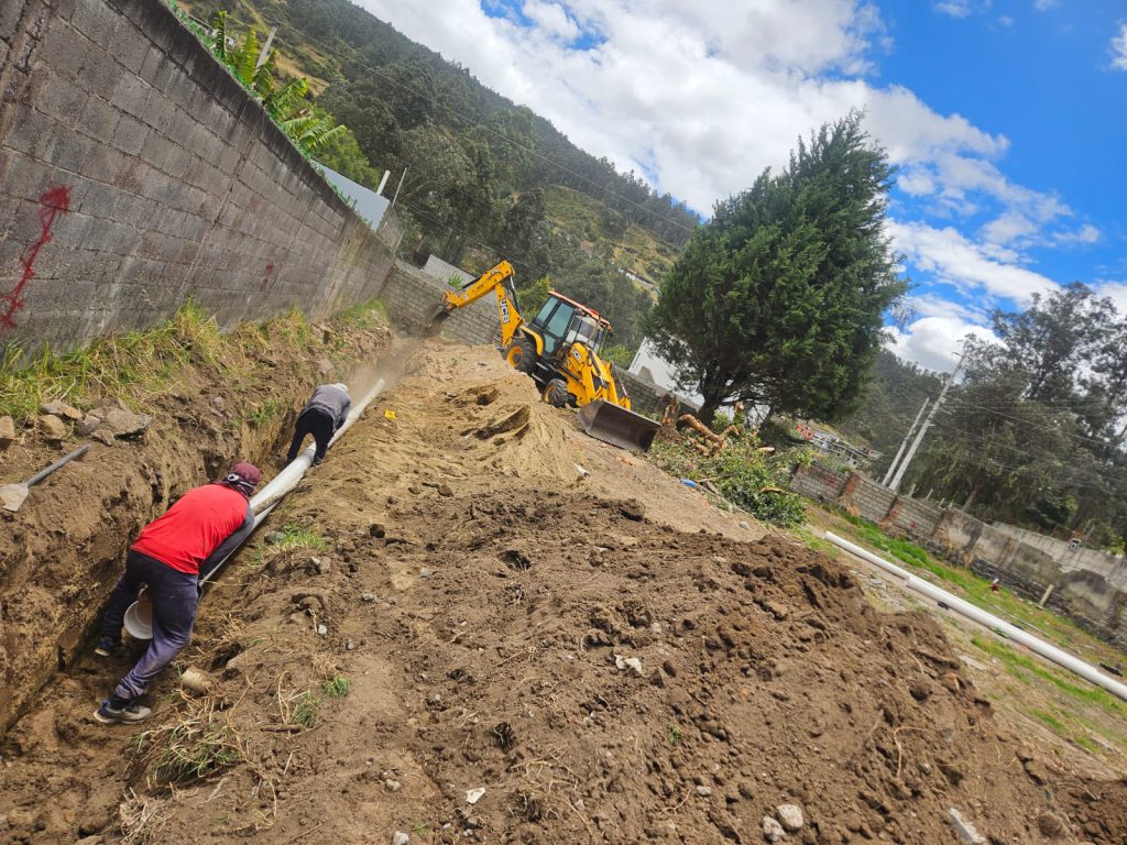 Movimiento de tierras en inversión exclusiva Miranda plusvalía.