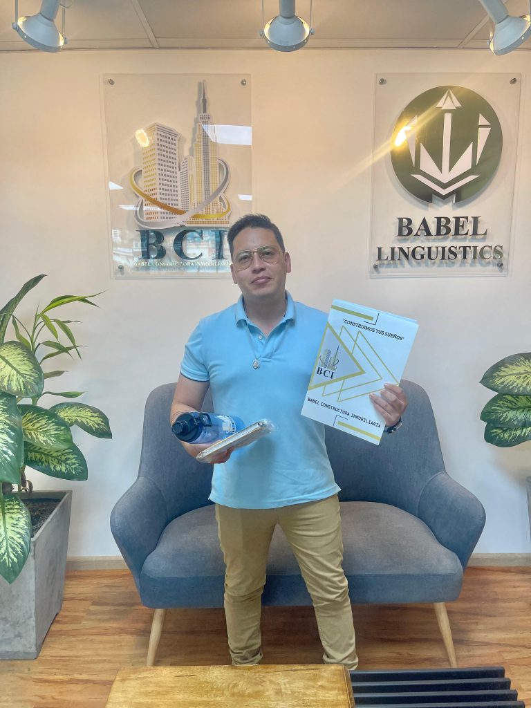 Testimonio cliente 10 Cliente satisfecho con la entrega de su proyecto, dejando opiniones constructora inmobiliaria BCI en Quito.